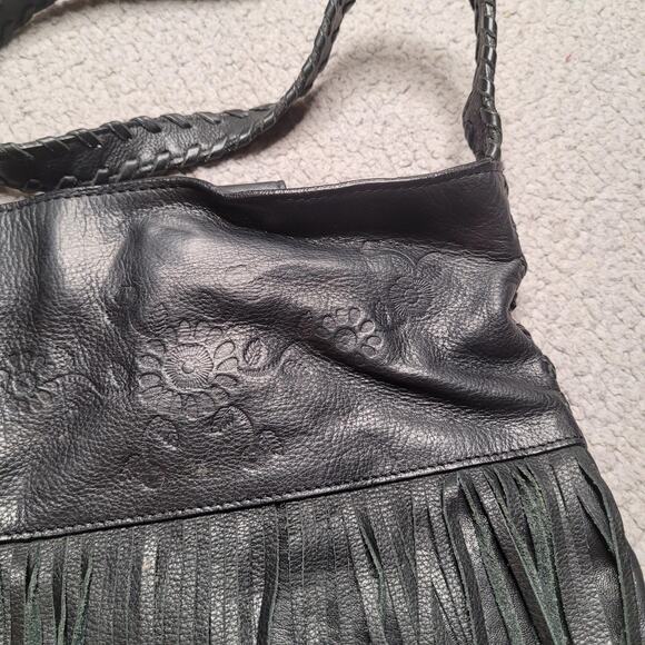 Fossil Crossbody Shoulder Bag Black Leather Floral Embossed Fringe Boho Hippie - Picture 3 of 10